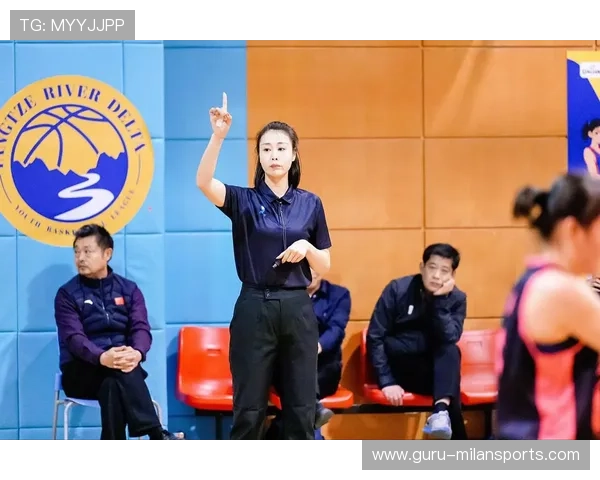 国际篮球女子联赛裁判评分透明化平台第14版年报发布,篮球 女裁判 国际篮球女子联赛裁判评分透明化平台第14版年报发布,篮球 女裁判